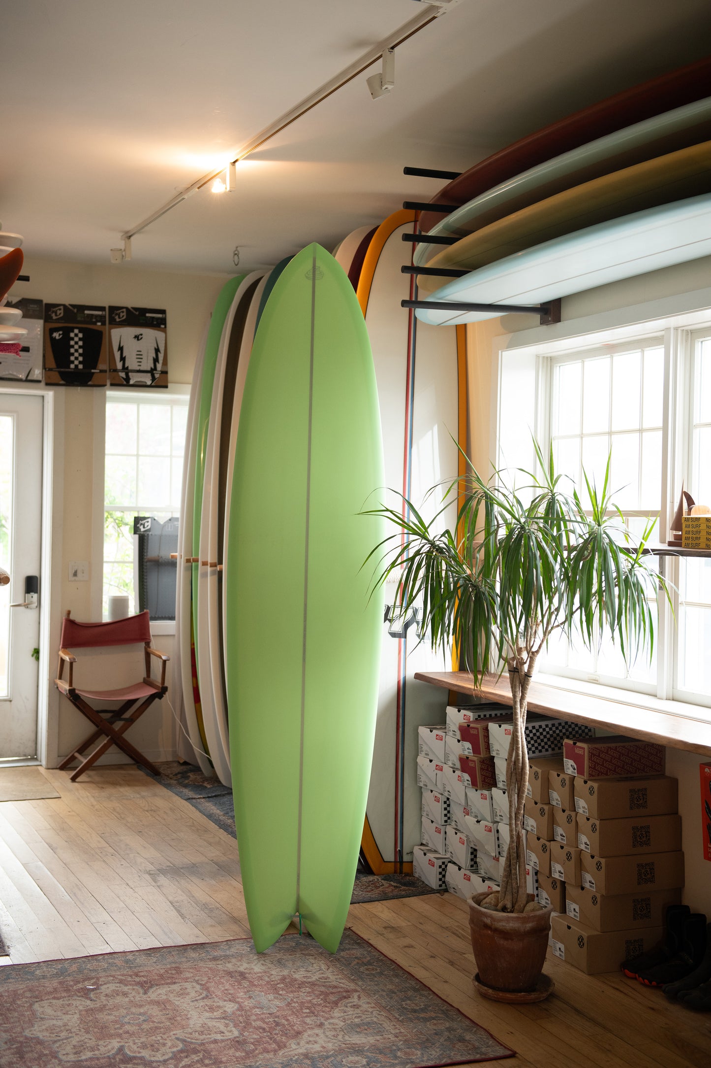 Lordship by Toy Boats ( 8'0 )