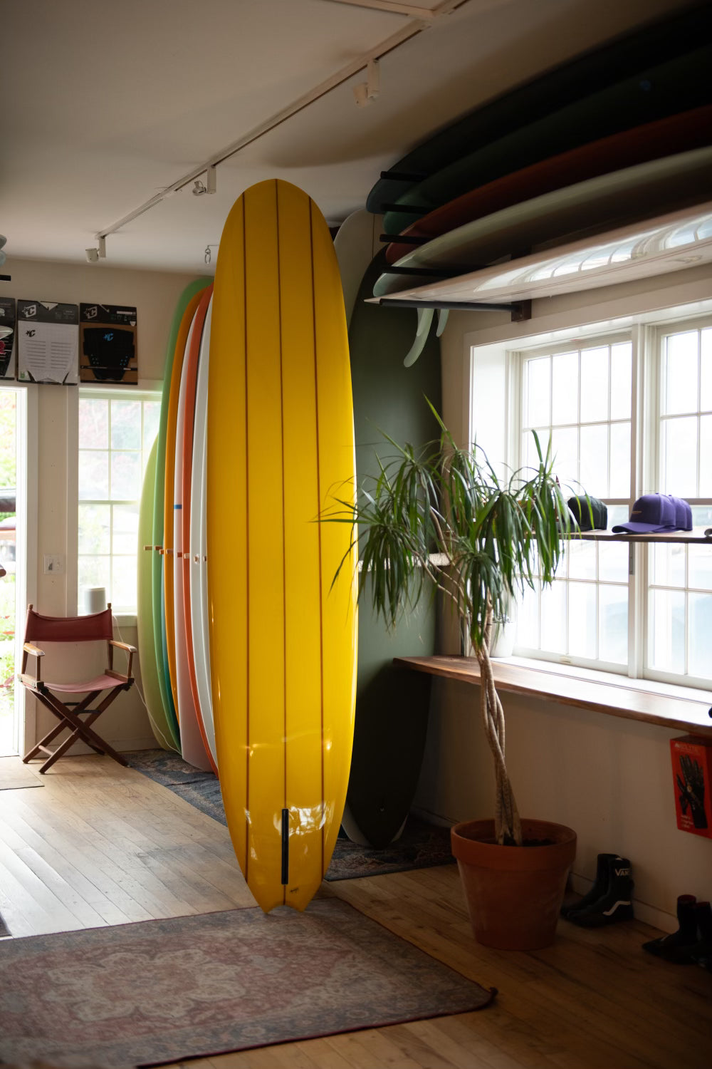 Ryan Burch - Luki Log ( 9'9 )
