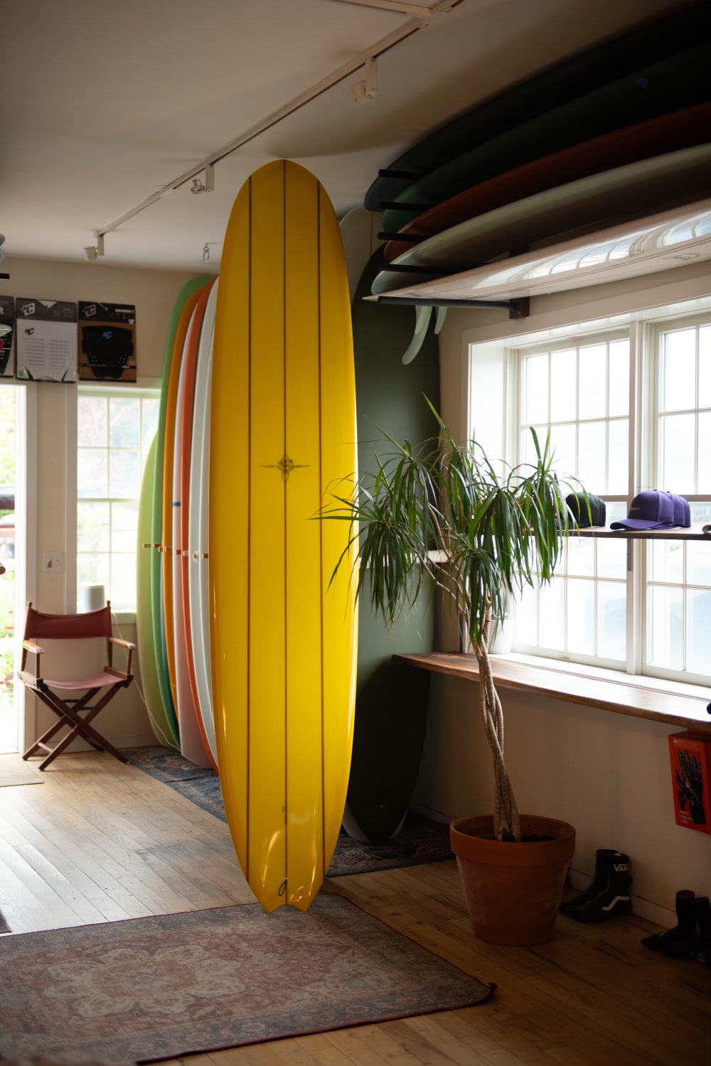 Ryan Burch - Luki Log ( 9'9 )