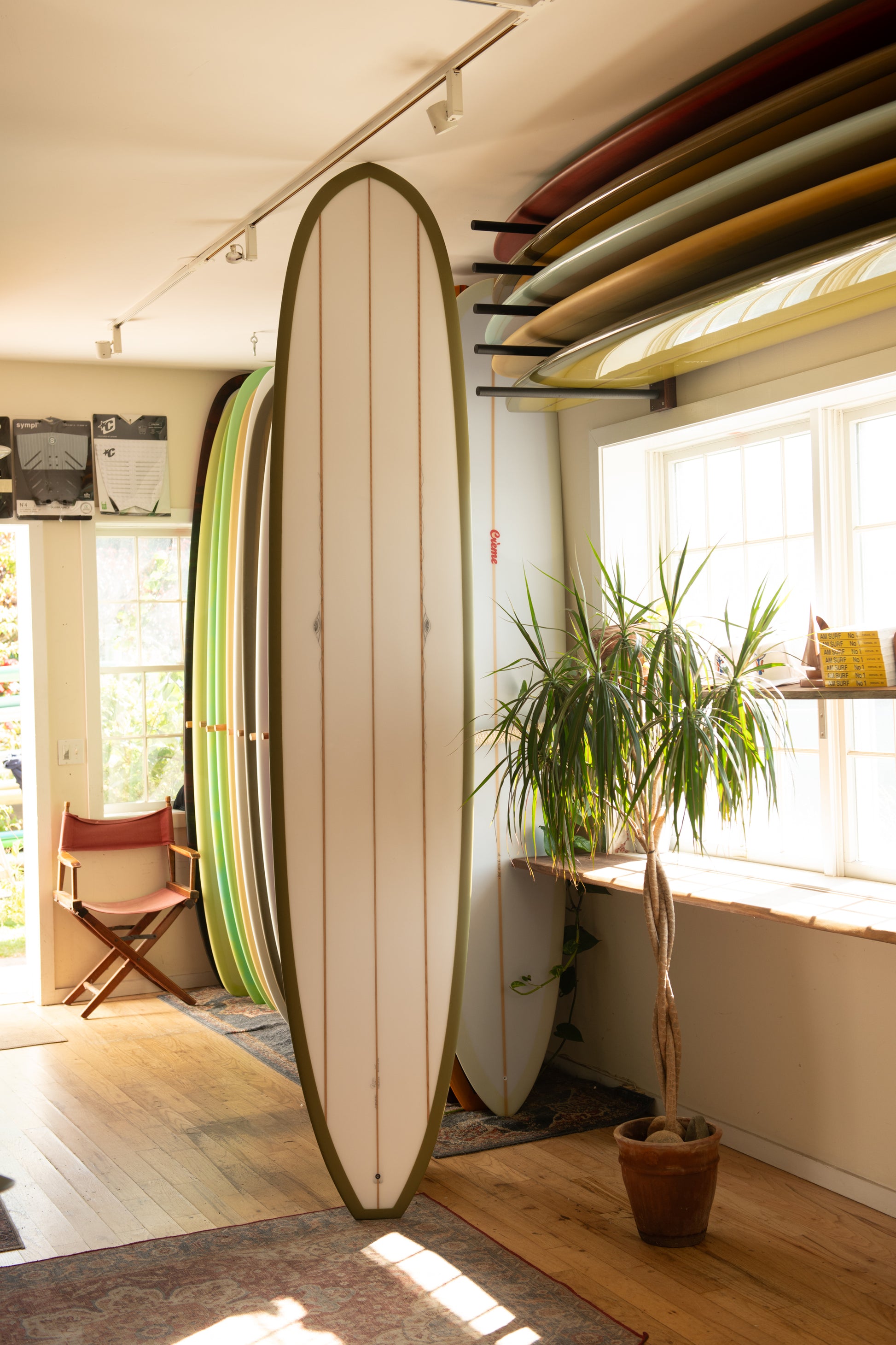 Ryan Burch Surfboards - Swami  Log ( 9'6 )