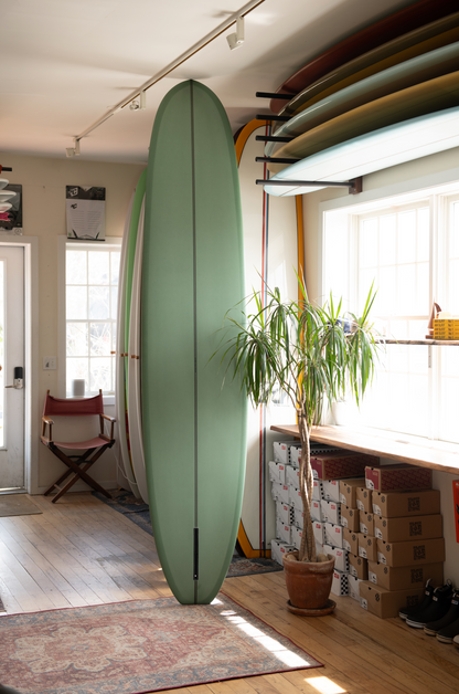 Barrett Miller - Fossil ( 9'6 )