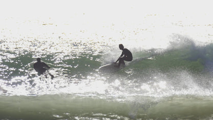 Derrick Disney - Midzr ( 7'2 ) Surfing