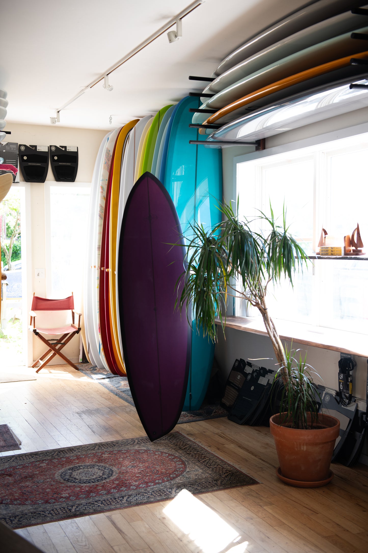 Ryan Burch - Reggae Shark goofy ( 6'8 )